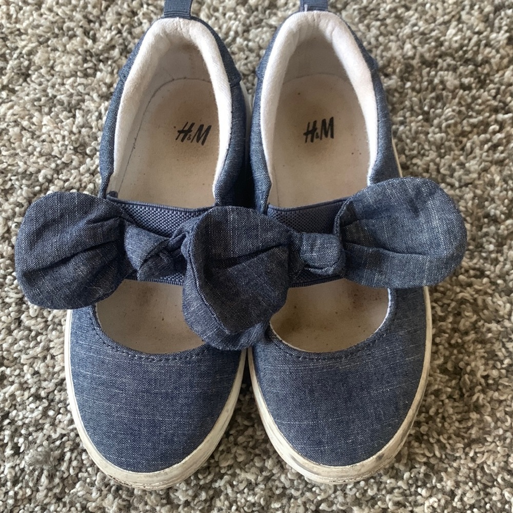 H & M Slip on Shoes
